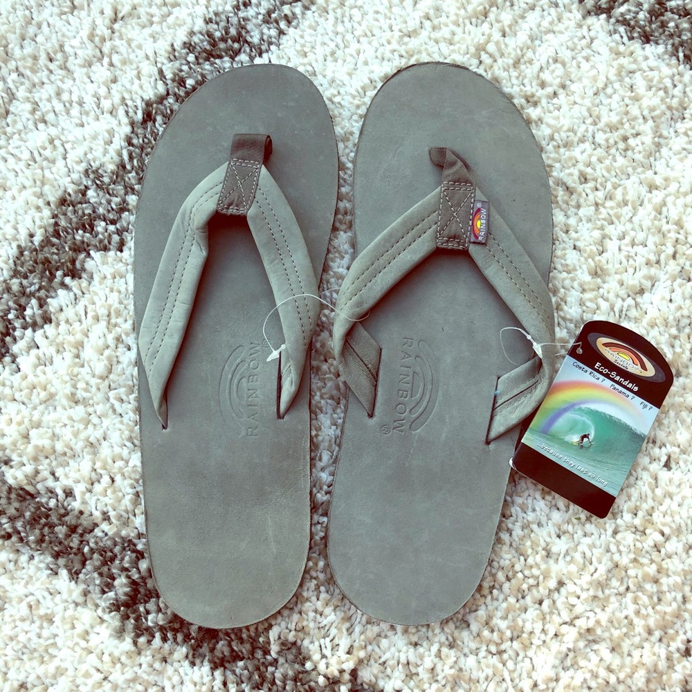 NWT grey rainbow sandals
